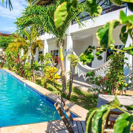 Milano Hotel Pousada Canoa Quebrada Buitenkant foto