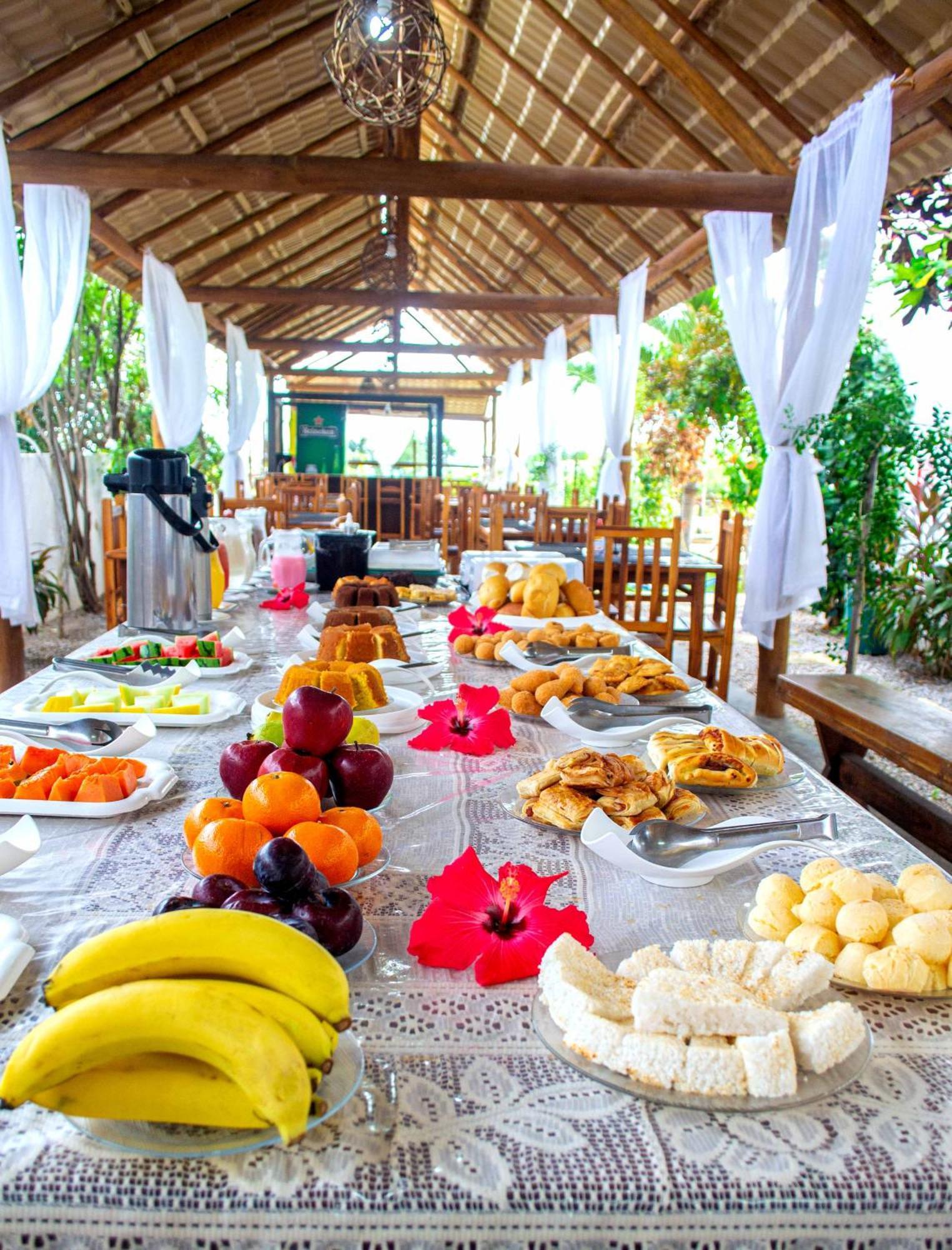 Milano Hotel Pousada Canoa Quebrada Buitenkant foto